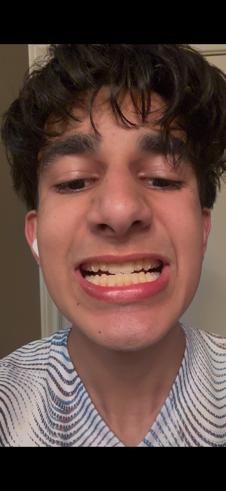 Portrait smile photo before using SURREAL
